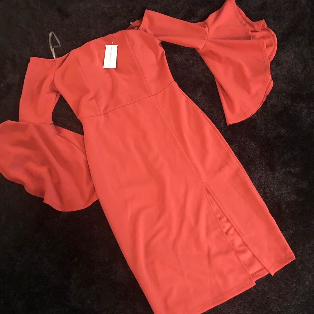 Bell sleeve dress